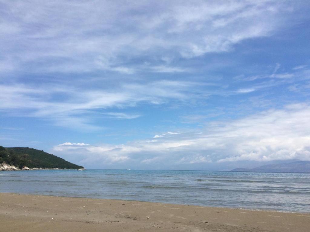 Alibertini Case de vacanță Agios Gordios (Corfu)